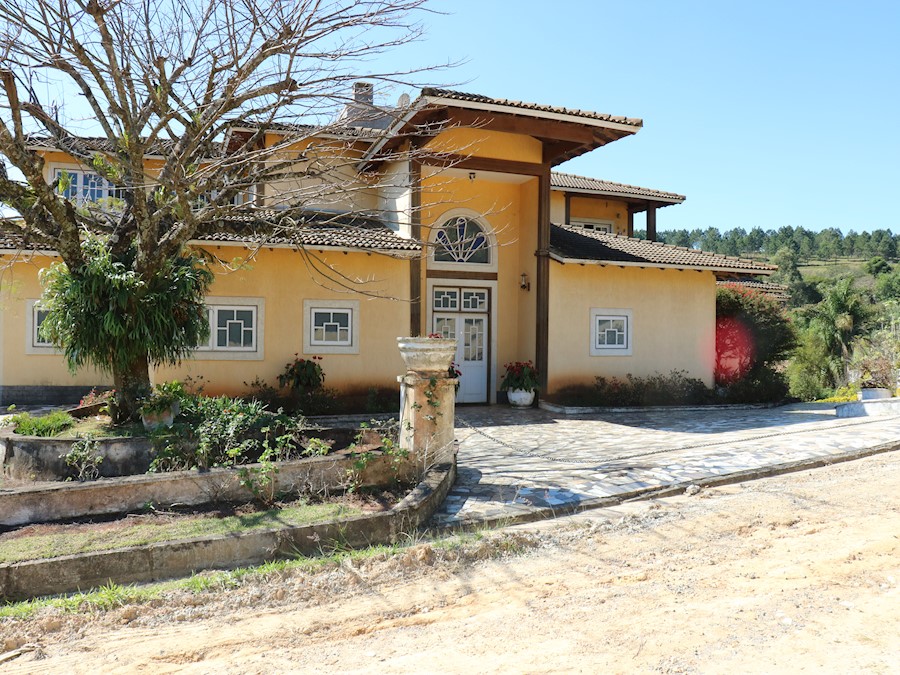 Casa Em Condominio Vale Do Sol Mairinque Km 68 Castelo